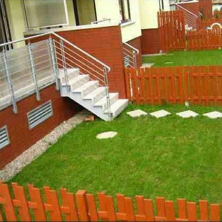 Apartamento Zielone Tarasy z ogródkiem Kołobrzeg Exterior foto